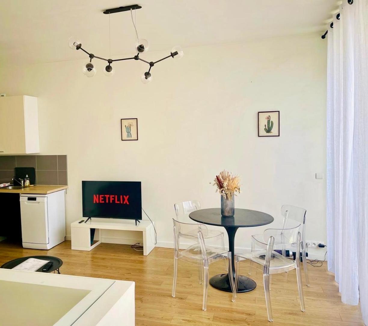 Maison 50 M2, A 5 Minutes De Paris Et Ideal Pour Disney Montreuil  Esterno foto